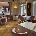 Hotel Le Manoir 2*