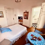 Hotel Le Manoir 2*