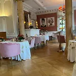 Le Manoir