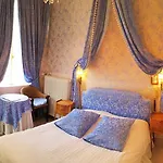 Le Manoir Hotel 2*