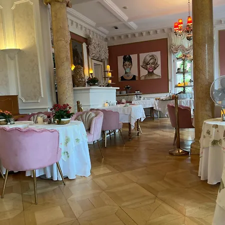 Le Manoir