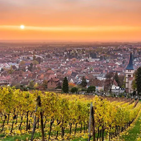 Le Manoir Barr