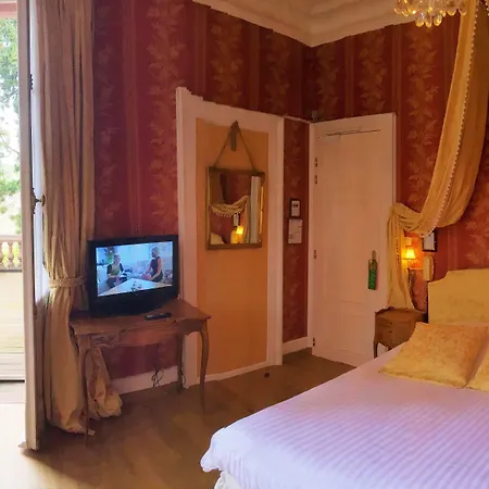 Le Manoir 2* 바